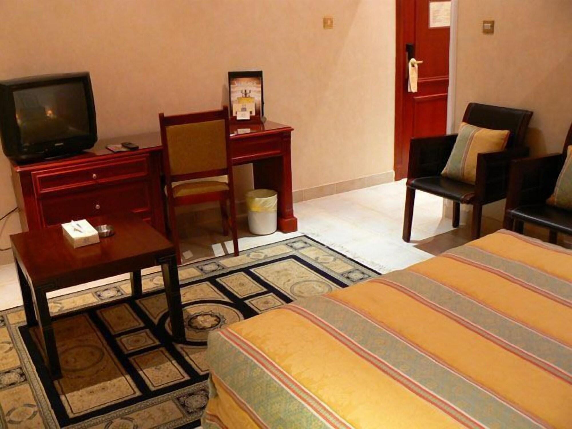 Al Bustan Hotel Доха Екстериор снимка