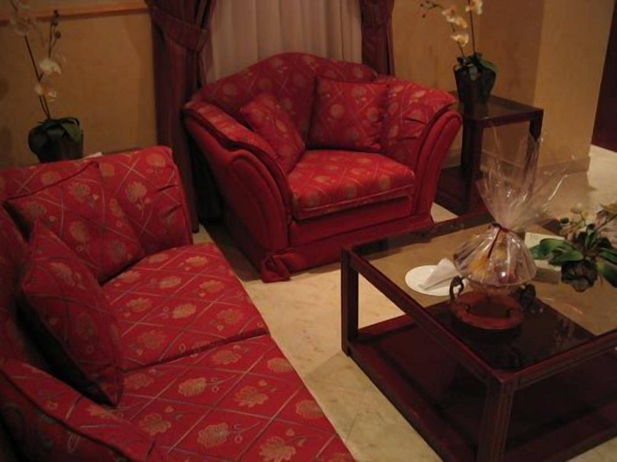 Al Bustan Hotel Доха Екстериор снимка