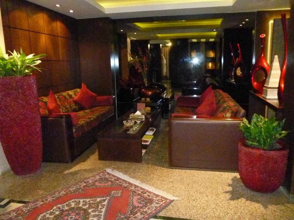 Al Bustan Hotel Доха Екстериор снимка
